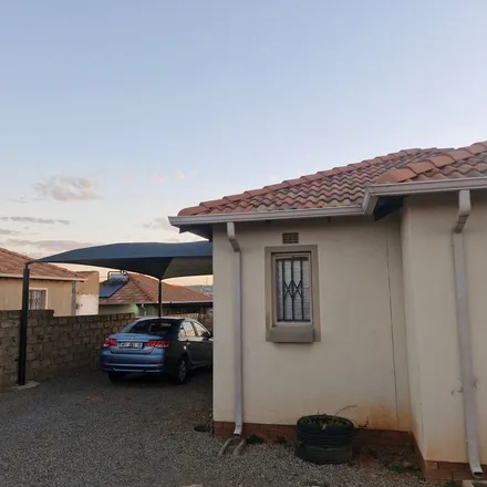 Image 6 - unnamed road, Nelson Mandela Bay Ward 8, Eastern Cape, 6025, South Africa - Apartment for rent