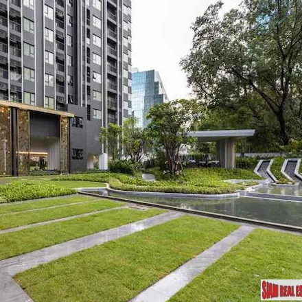 Image 1 - RSU Vanit 2 building, Witthayu Road, Ratchathewi District, Bangkok 10400, Thailand - Apartment for rent