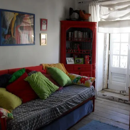 Image 2 - Rua Francisco de Andrade, 2975-666 Seixal, Portugal - Apartment for rent