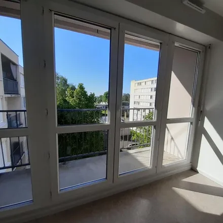 Rent this 4 bed apartment on 17 Rue du Maréchal de Lattre de Tassigny in 70200 Lure, France