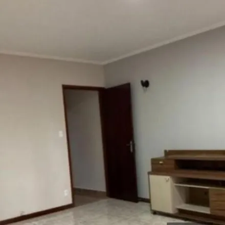 Buy this 2 bed apartment on Escola Municipal Professor José Lazzarini Júnior in Rua Coronel Seabra, Vila Helena