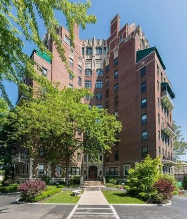 Buy this 3 bed condo on 800 West Ferry Street in Buffalo, NY 14222