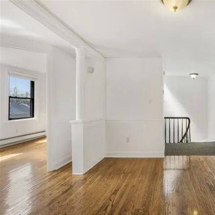 Image 3 - 198 5th Street, Jersey City, NJ 07302, USA - House for rent