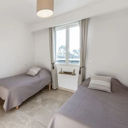 Image 4 - 83240 Cavalaire-sur-Mer, France - Apartment for rent