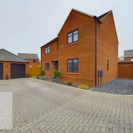 Buy this 4 bed house on Mill Field Close in Burton Joyce, NG14 5AA