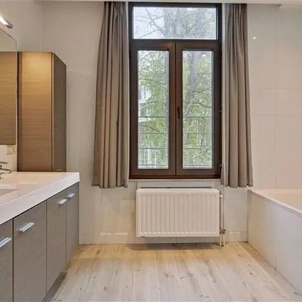 Image 4 - Desguinlei 238, 2018 Antwerp, Belgium - Apartment for rent