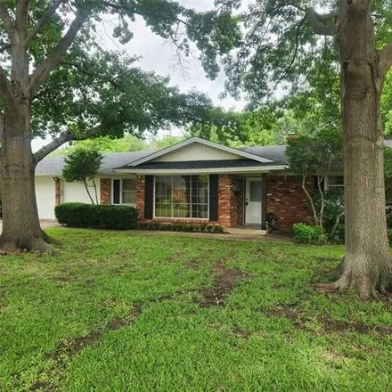 Rent this 3 bed house on 7004 Pinon Street in Fort Worth, TX 76116