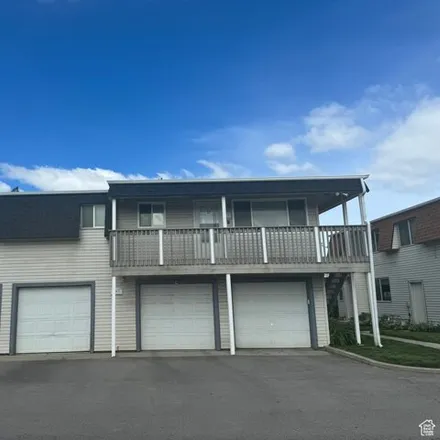 Buy this 2 bed condo on 4398 1145 West in Taylorsville, UT 84123