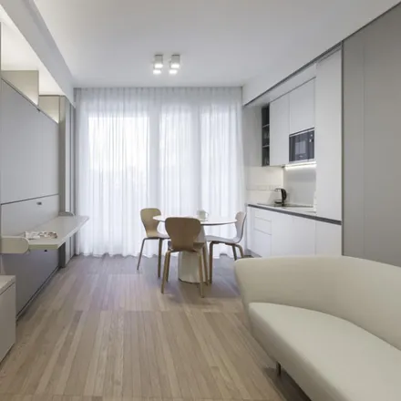 Image 4 - Via Stresa, 20125 Milan MI, Italy - Apartment for rent