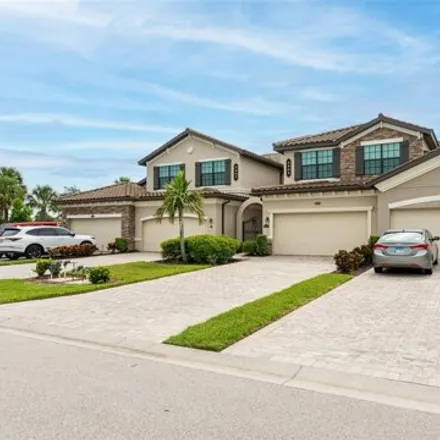 Rent this 3 bed condo on Lakewood National Golf Club in Bwana Place, Lakewood Ranch