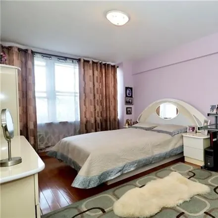 Image 6 - 1530 E 8th St Apt 6h, Brooklyn, New York, 11230 - Apartment for sale