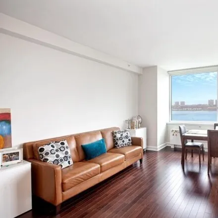 Image 3 - 100 Riverside Blvd Apt 9k, New York, 10069 - Condo for sale