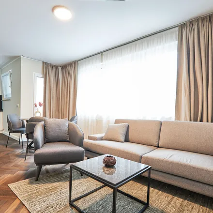 Rent this 1 bed apartment on Charlottenbrunner Straße 30 in 14193 Berlin, Germany