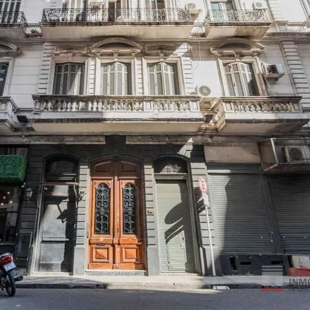Buy this 1 bed apartment on Hipólito Yrigoyen 790 in Monserrat, C1069 AAB Buenos Aires