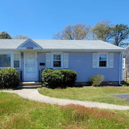 Buy this 3 bed house on 31 Maine Avenue in Englewood, Yarmouth