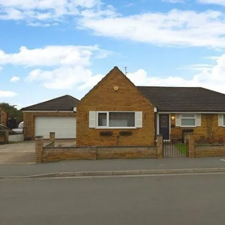 Buy this 3 bed house on Stanley Drive in Sutton Bridge, PE12 9XQ