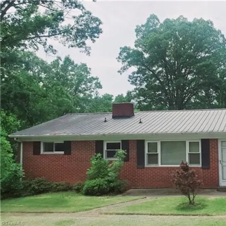 Buy this 3 bed house on 2076 Lambert Drive in Asheboro, NC 27205