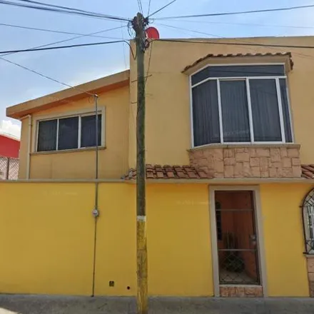 Buy this 3 bed house on Callejón del Volador in 56100 Texcoco de Mora, MEX