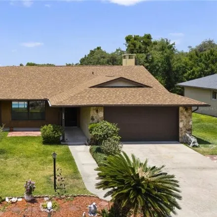 Buy this 2 bed house on 1226 Palmetto Road in Eustis, FL 32726