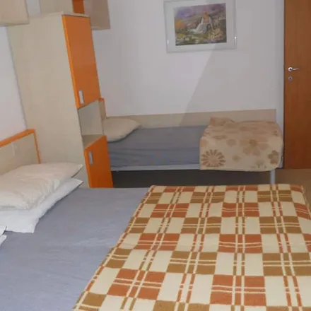 Rent this 2 bed apartment on 30028 San Michele al Tagliamento VE