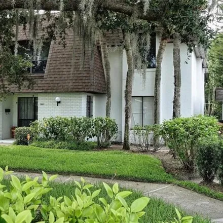 Buy this 3 bed condo on Lee Middle School in Maury Road, Orlando