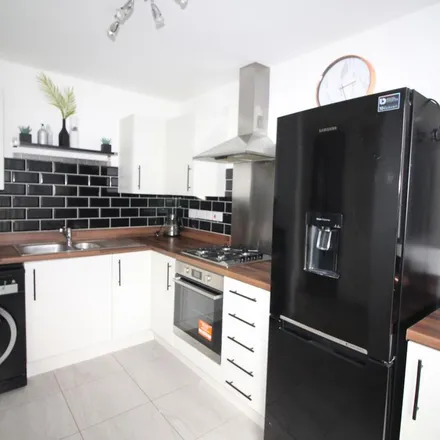 Rent this 2 bed duplex on unnamed road in Cardiff, CF3 5HT