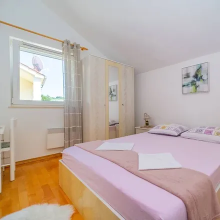 Rent this 3 bed apartment on 21410 Općina Postira