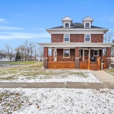 Image 3 - 123 West 11th Street, Gibson City, Ford County, IL 60936, USA - House for sale