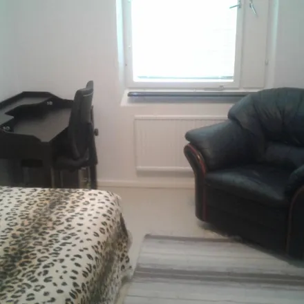 Rent this 1 bed apartment on Nidarosgatan 32 in 164 34 Stockholm, Sweden