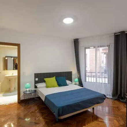 Image 8 - Madrid, Costanilla de los Ángeles, 18, 28013 Madrid - Apartment for rent