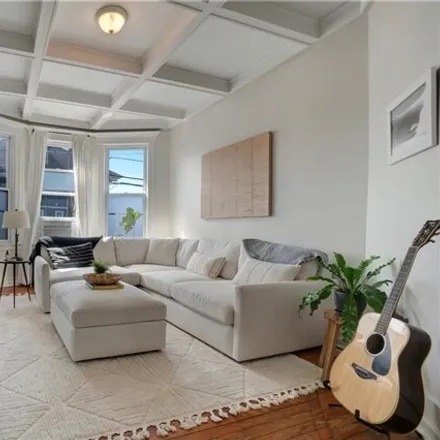 Buy this studio house on 427 Beach 69th Street in New York, NY 11692