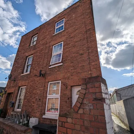 Image 3 - Well Alley, Tewkesbury, GL20 5LB, United Kingdom - Townhouse for rent