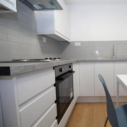 Rent this studio apartment on Cameron's Cutz in Evington Road, Leicester