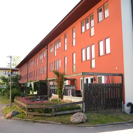 Rent this 2 bed apartment on Kuppbolsvägen 78 in 804 30 Gävle, Sweden