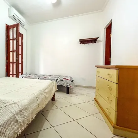 Rent this 2 bed house on Bertioga in SP-061, Centro