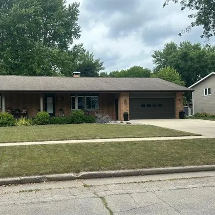 Buy this 3 bed house on 236 South McCoy Street in Algona, IA 50511