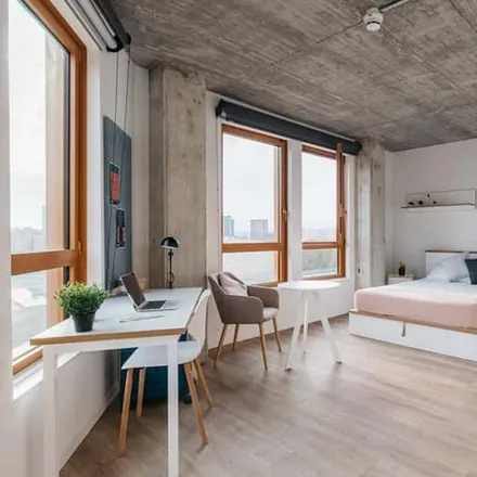 Rent this studio room on Carrer de Pallars in 451, 08001 Barcelona