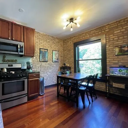 Image 5 - 1253 W Roscoe St Unit 2, Chicago, Illinois, 60657 - Condo for sale