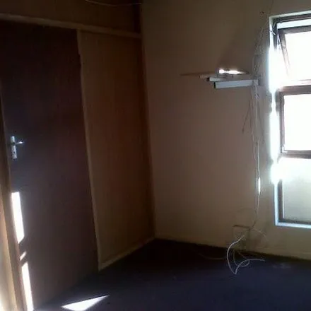 Rent this 1 bed apartment on unnamed road in City Centre, Cape Town