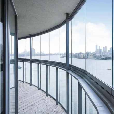 Rent this 3 bed apartment on Admirals Tower in Dreadnought Walk, London