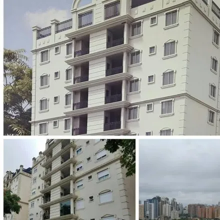 Buy this 3 bed apartment on Rua Abílio Peixoto 213 in Cabral, Curitiba - PR