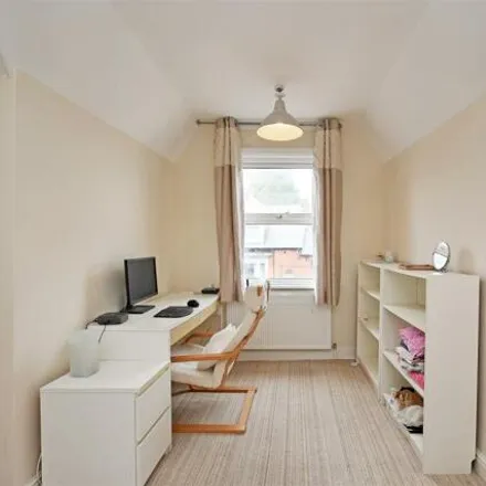 Image 7 - 47 Thompson Road, Sheffield, S11 8RB, United Kingdom - House for sale