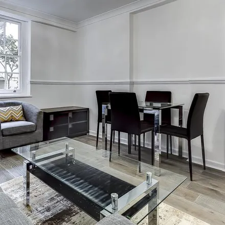 Rent this 1 bed apartment on 39 Chagford Street in London, NW1 6QR
