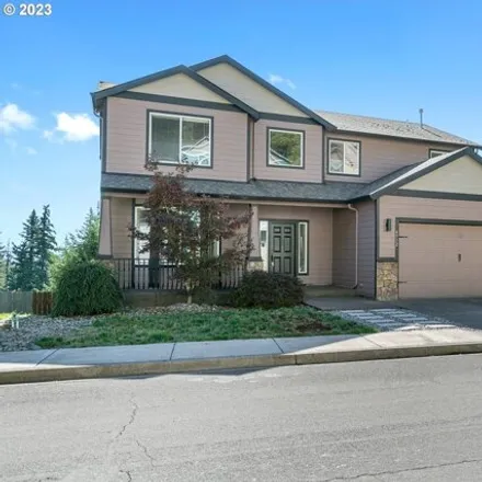 Buy this 4 bed house on 4712 Z Street in Washougal, WA 98671