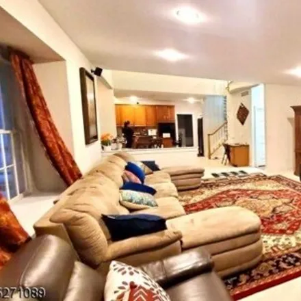 Image 7 - 388 Summer Road, Branchburg Township, NJ 08853, USA - House for sale