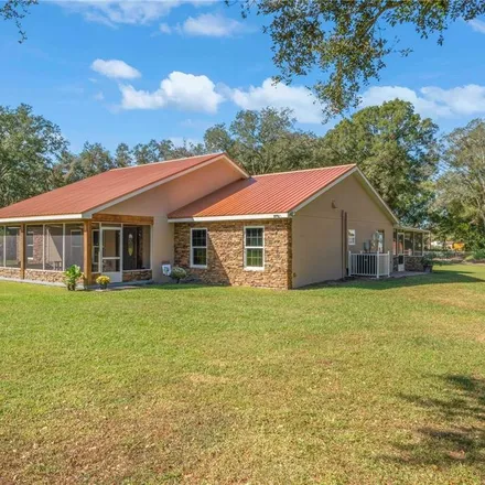 Buy this 3 bed house on 7621 Robinhood Trail in Pasco County, FL 33540