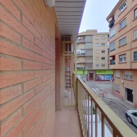 Image 9 - Calle de Hilarión Eslava, 8, 50010 Zaragoza, Spain - Apartment for rent