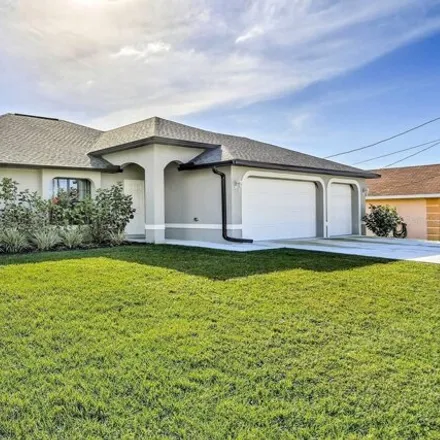 Buy this 4 bed house on 2100 Sw 41st St in Cape Coral, Florida
