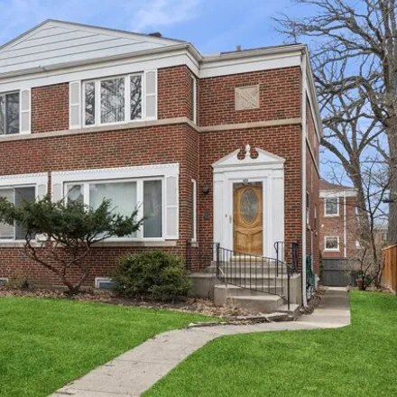 Buy this 3 bed townhouse on 456 Edgewood Place in River Forest, Cook County