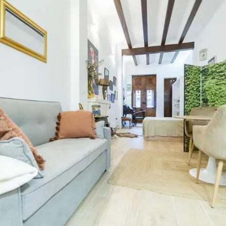 Image 8 - Carrer d'Escalante, 227, 46011 Valencia, Spain - Apartment for rent